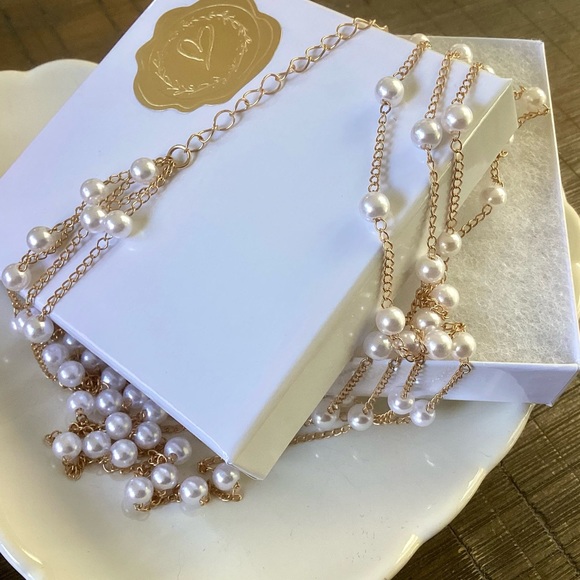 🌸 Multilayer Necklace Faux Pearls - Picture 2 of 6